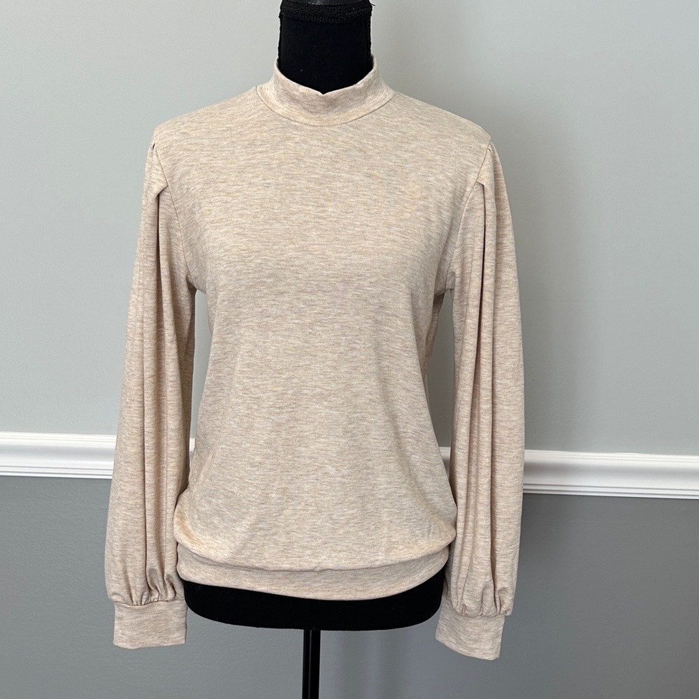 Dear Apple Chic Beige Long Sleeve Sweatshirt